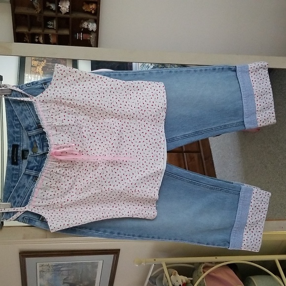 💐VINTAGE MODA INTERNATIONAL FLORAL TOP WITH MATCHING FLORAL CUFF JEANS 🌸💐 - Picture 13 of 13